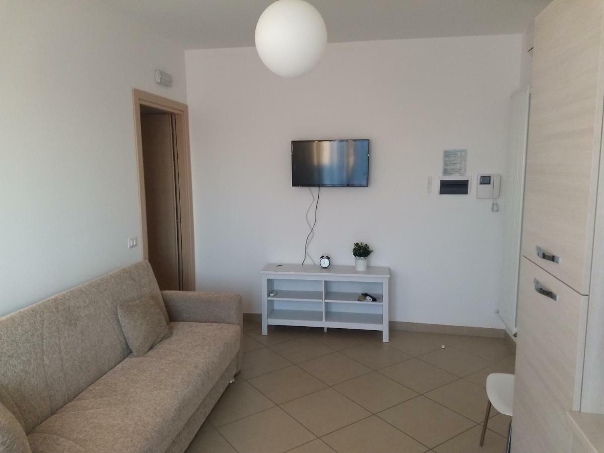 Apartament Seafront And Mountain View Penthouse Martinsicuro Zewnętrze zdjęcie